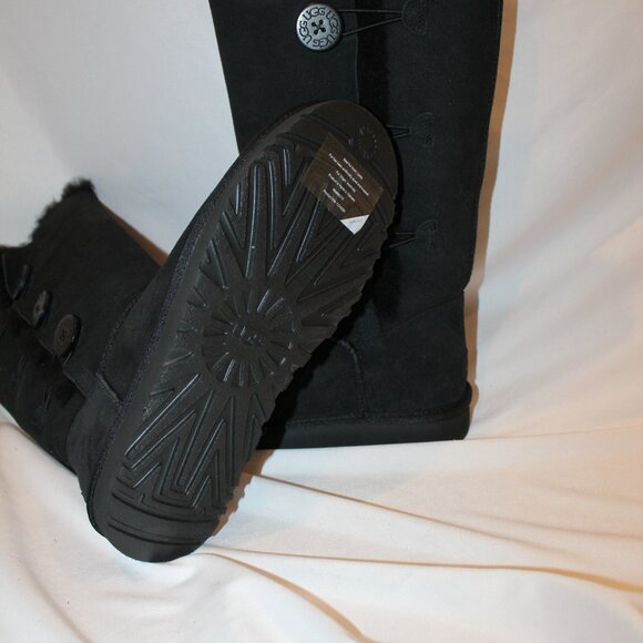 NEW UGG BAILEY BUTTON WATER RESISTANT TALL SUEDE SHEARLING LINED BOOTS BLACK - Picture 6 of 7